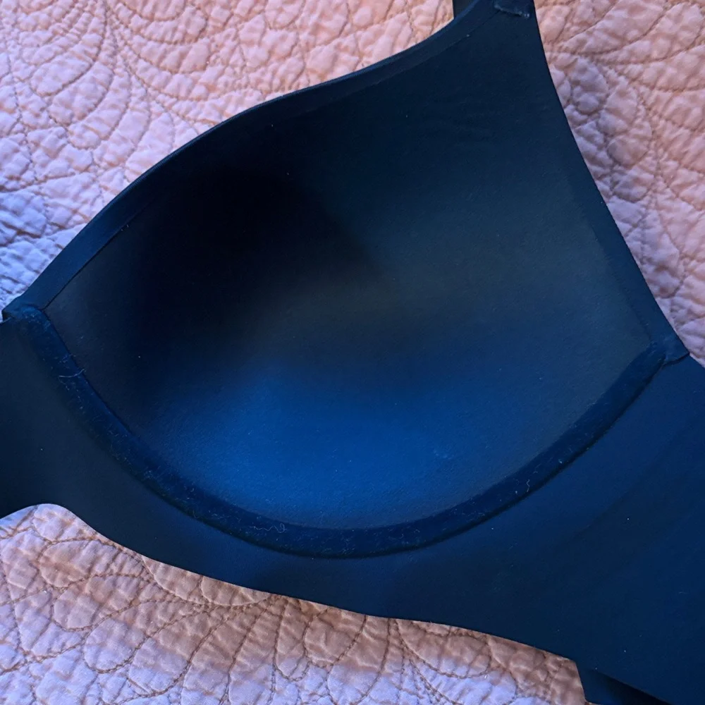 Women's EBY XL Black 3D Precision 3D SoftWire Bra NWT - Picture 13 of 14